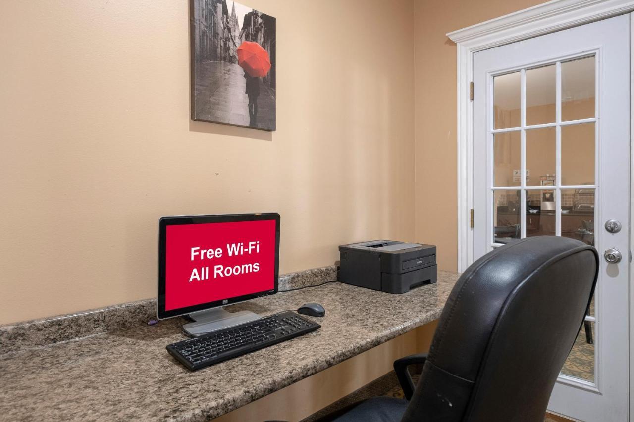 Red Roof Inn Хаума Экстерьер фото